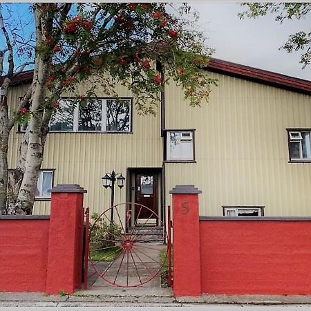 Akureyri Center Rooms 外观 照片